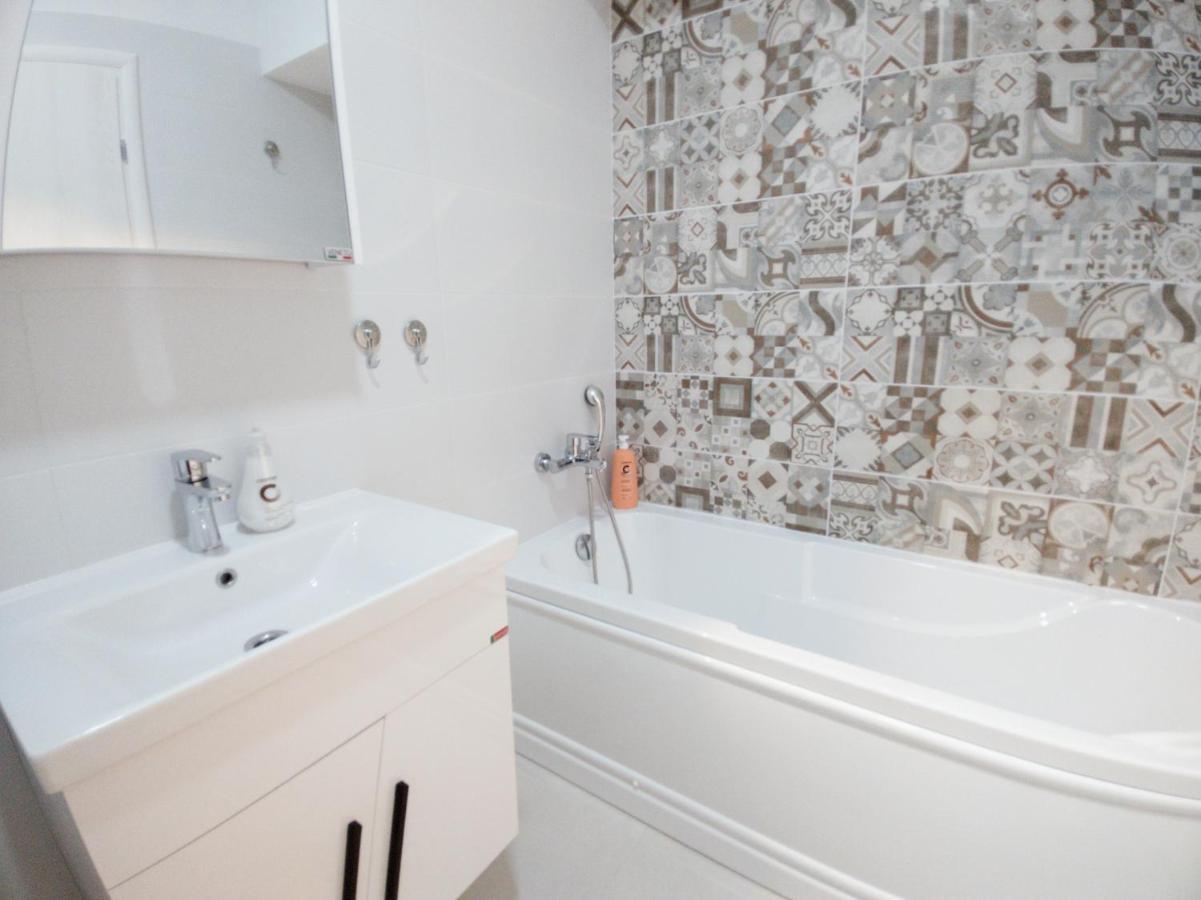 Apartament Ghencea Residence 158 Floor 7 Bukarest Eksteriør billede